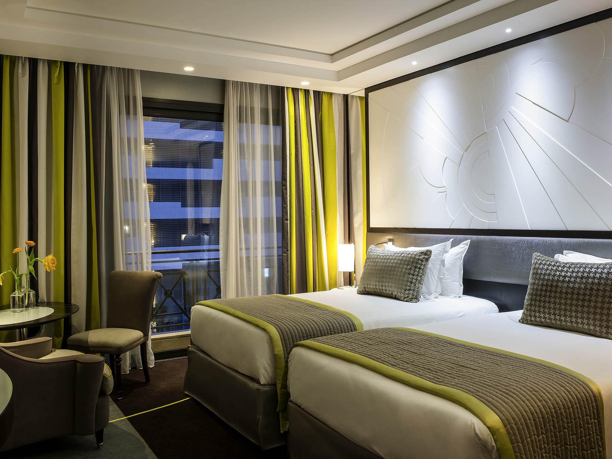 Sofitel Beirut Le Gabriel Hotel Екстериор снимка