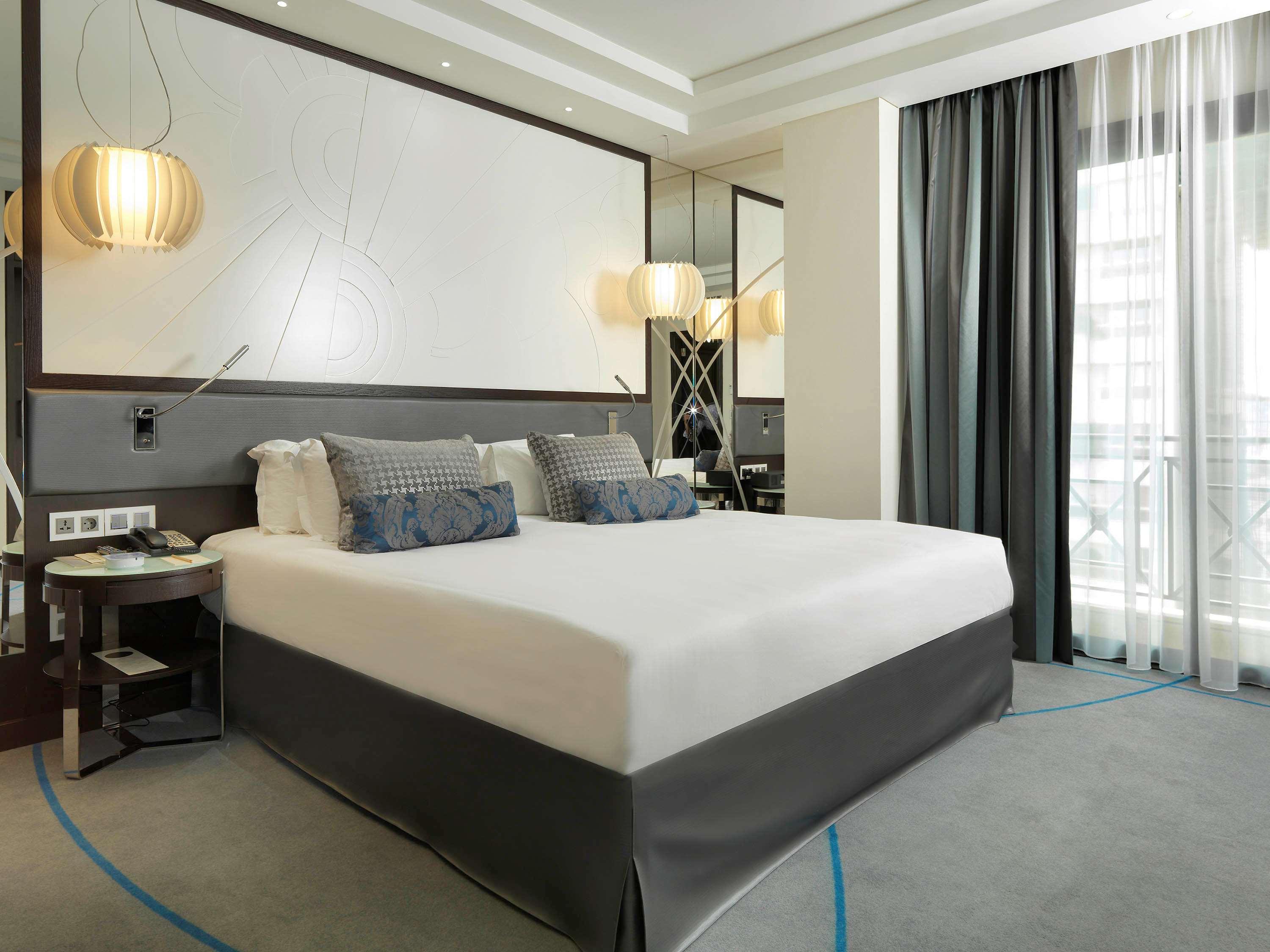 Sofitel Beirut Le Gabriel Hotel Екстериор снимка