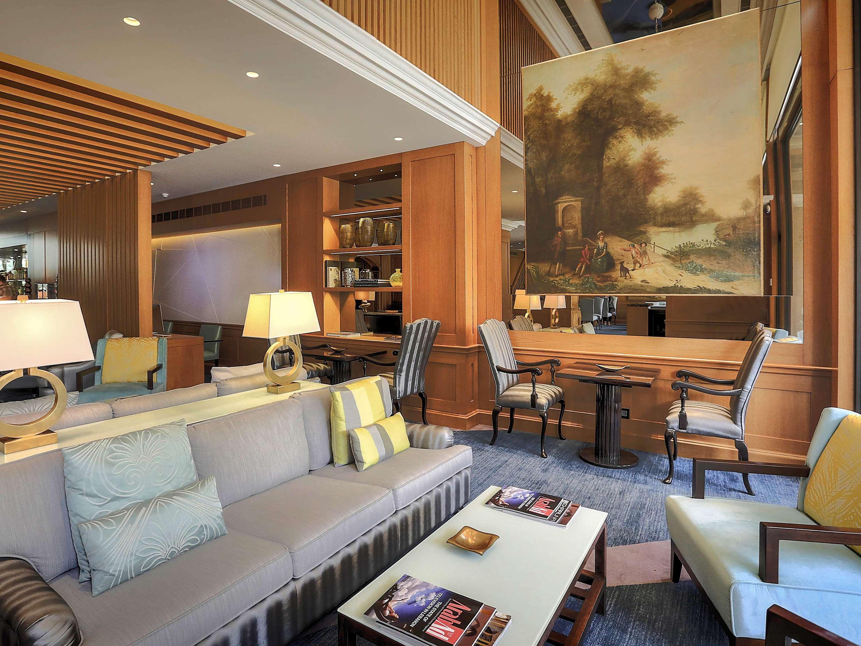 Sofitel Beirut Le Gabriel Hotel Екстериор снимка