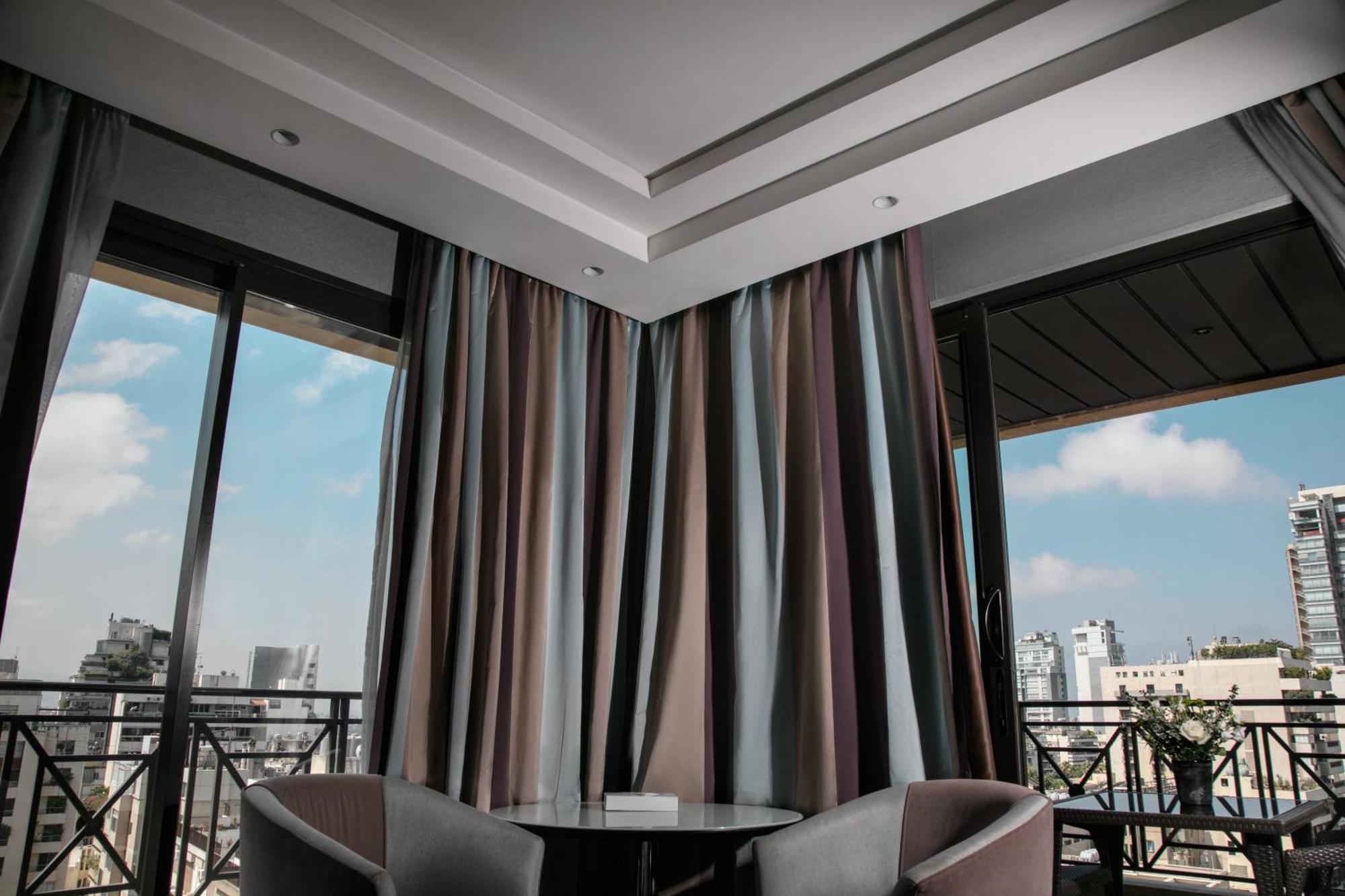 Sofitel Beirut Le Gabriel Hotel Екстериор снимка